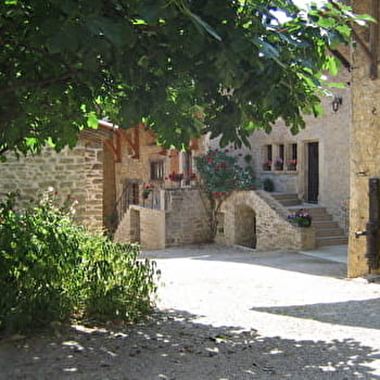 Sentier du Lavoir - COURMANGOUX