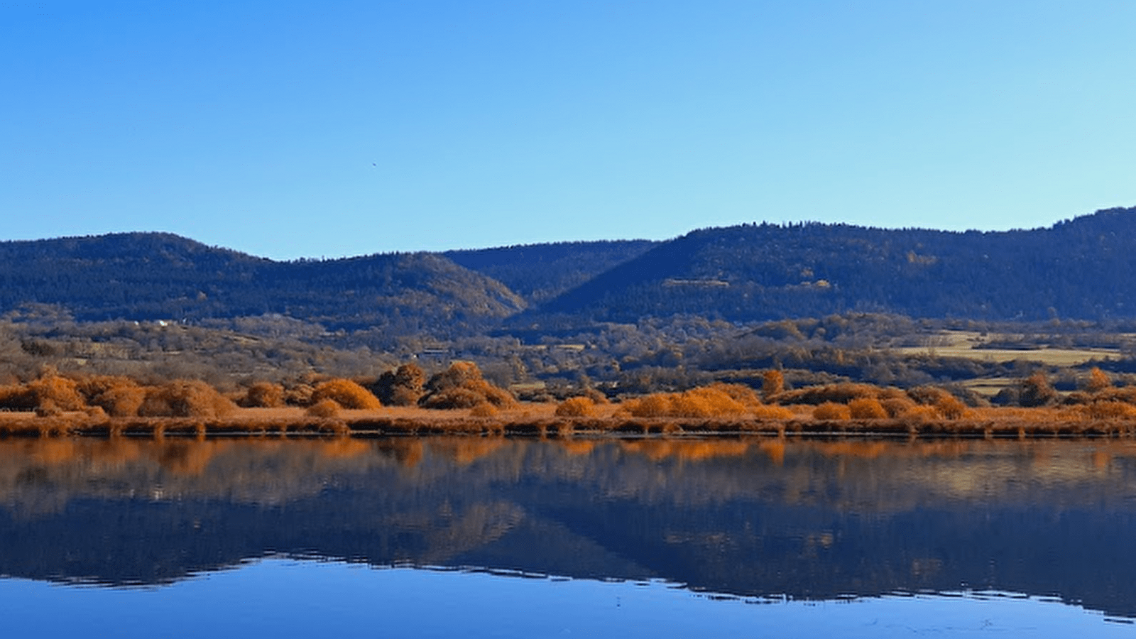Randonnée - Des Lésines à Planachat