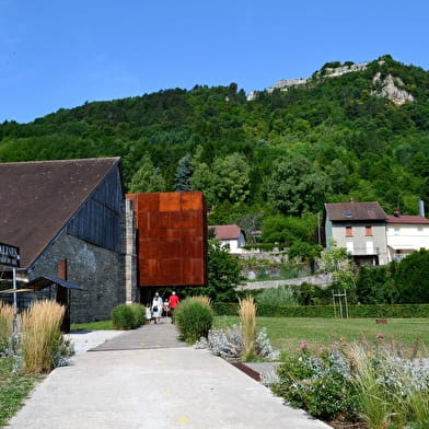 Tour du Jura Vélo Loisirs - Option : Aiglepierre – Salins-les-Bains