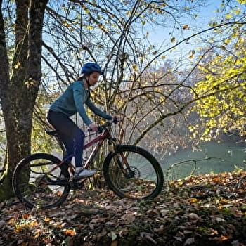 Circuit de VTT : Boucle n°3 DE DUN-LES-PLACES - DUN-LES-PLACES