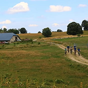 Parcours VTT 14 rouge - Retord - les balcons du Mont Blanc - Espace FFC Ain Forestière - HAUT VALROMEY