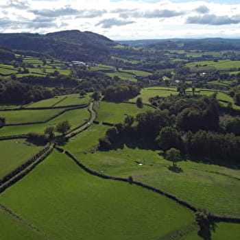 Circuit de randonnée : tour du bourg de Planchez - PLANCHEZ