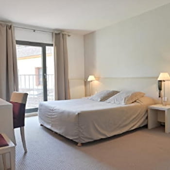 Hôtel Rolland - MONTAGNIEU